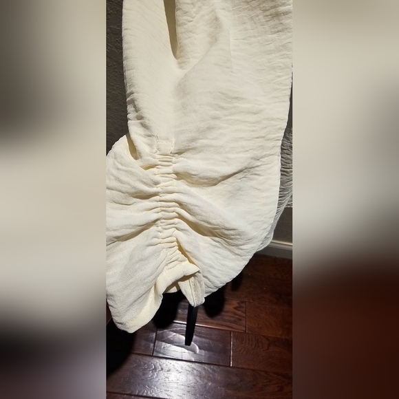 DKNY Women's Rouched 3/4-Sleeve Hammered Satin feel Top Small - Picture 6 of 6